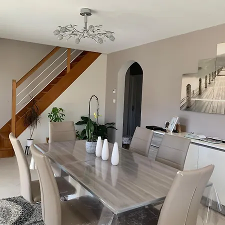 فيلة Au Calme Avec Piscine